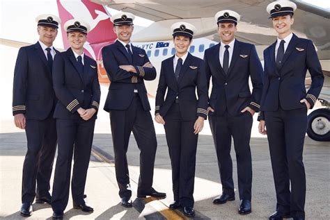 qantas pilot uniforms australia.